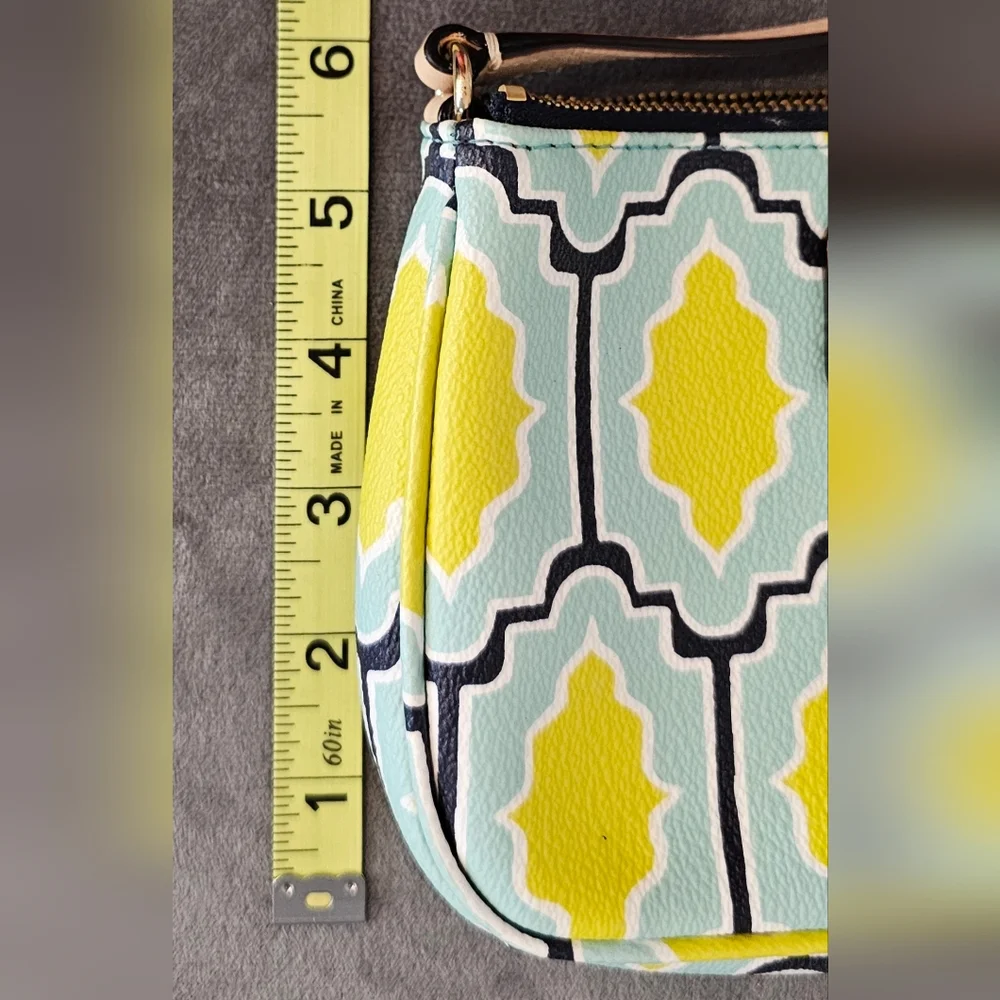 *NWOT* Kate Spade Cabana Tile Linet Wristlet
